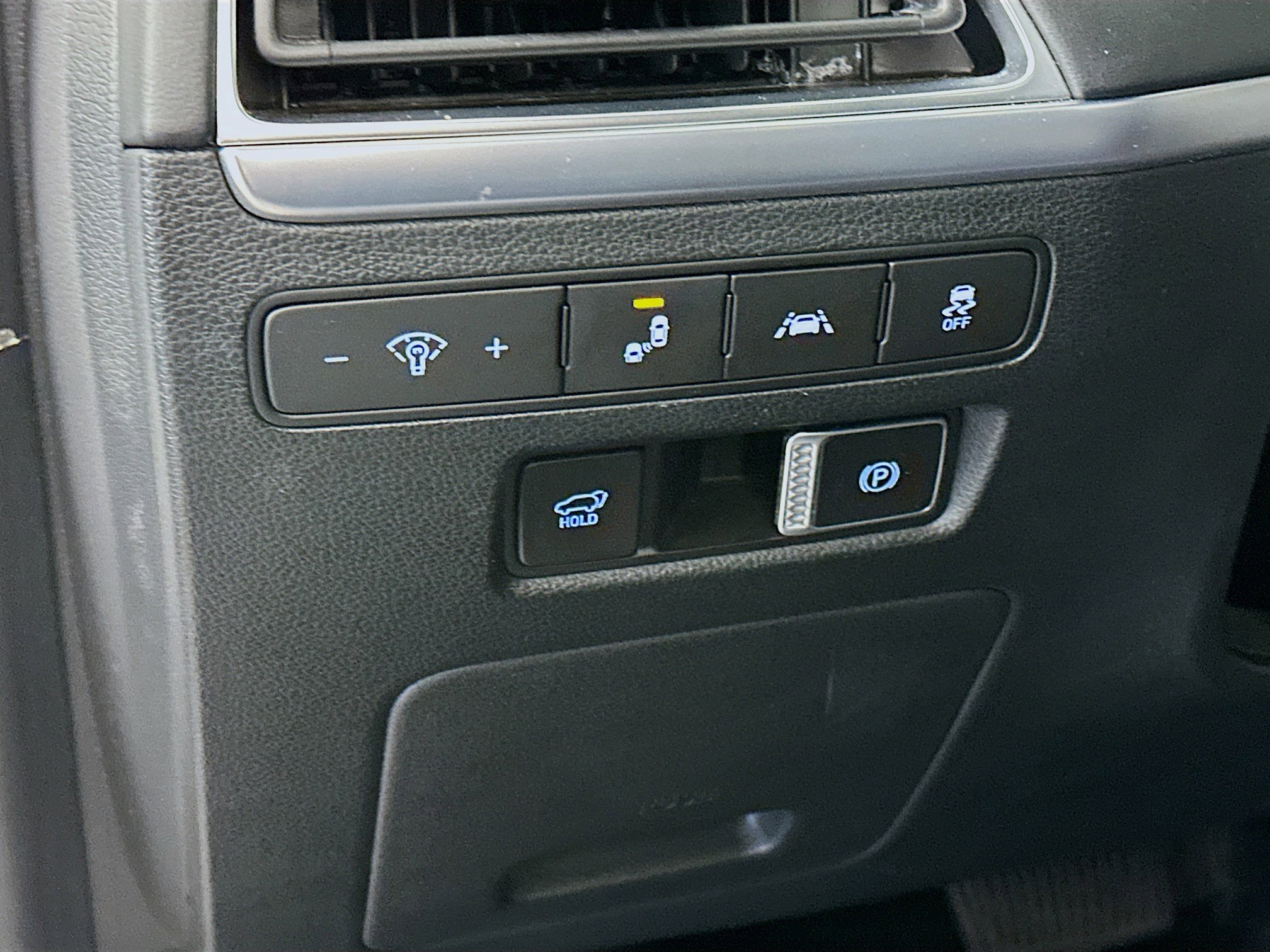 Used 2021 Hyundai Palisade Calligraphy image 17