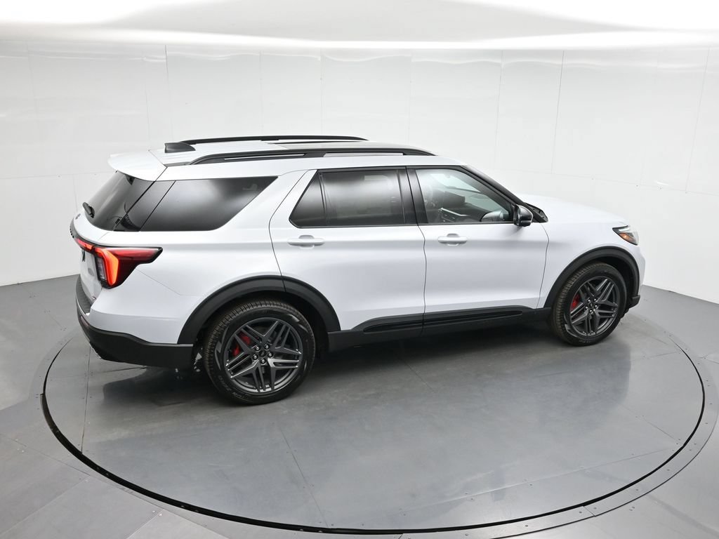 New 2026 Ford Explorer ST w/ Sun And Sound Package AWD/4WD image 38