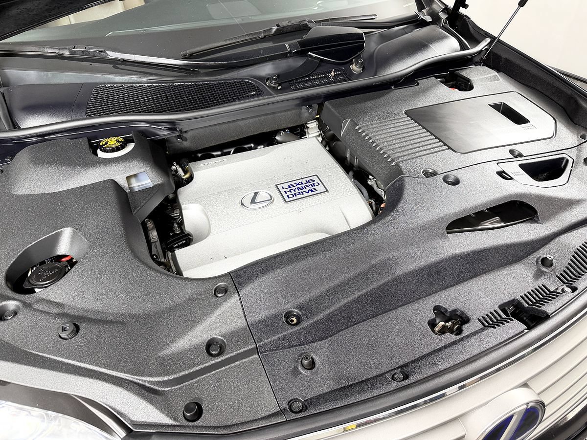 Used 2015 Lexus RX 450h AWD image 19