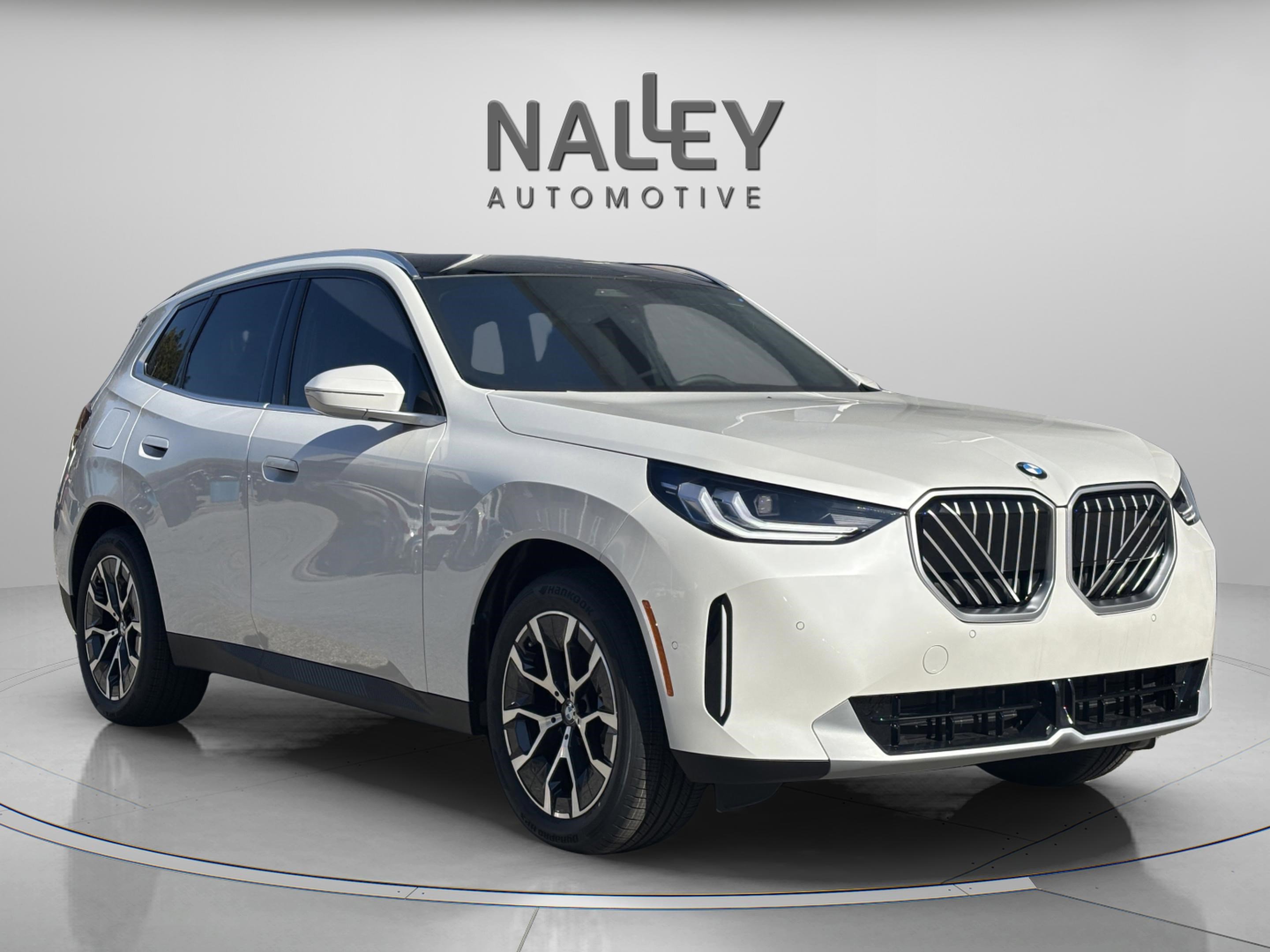 Used 2026 BMW X3 xDrive30 w/ Convenience Package image 6