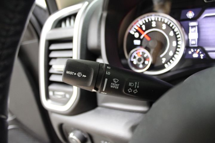 Used 2020 RAM 1500 Big Horn AWD/4WD image 39