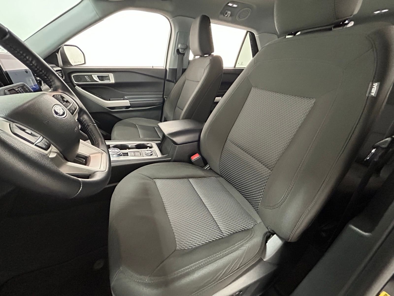 Used 2023 Ford Explorer XLT w/ Class IV Trailer Tow Package image 29