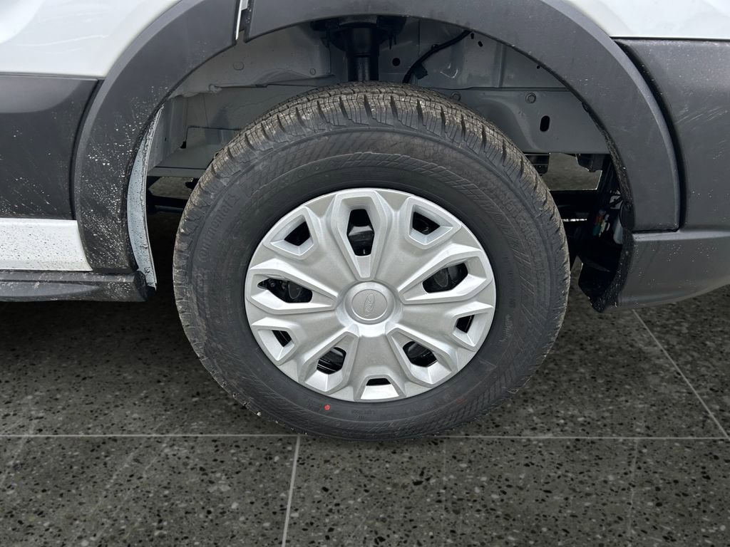 New 2026 Ford E-Transit 148 Medium Roof w/ Load Area Protection Package image 3