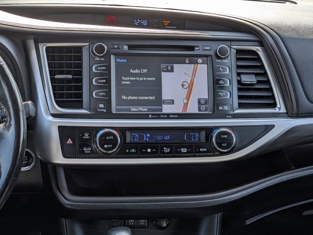 Used 2018 Toyota Highlander Limited Platinum image 15