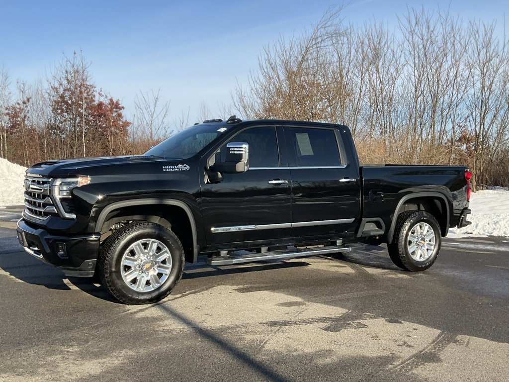 Used 2024 Chevrolet Silverado 2500 High Country image 31