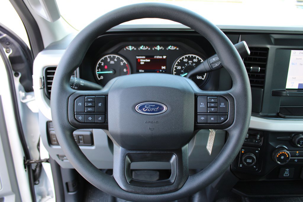 Used 2025 Ford F250 XLT image 19