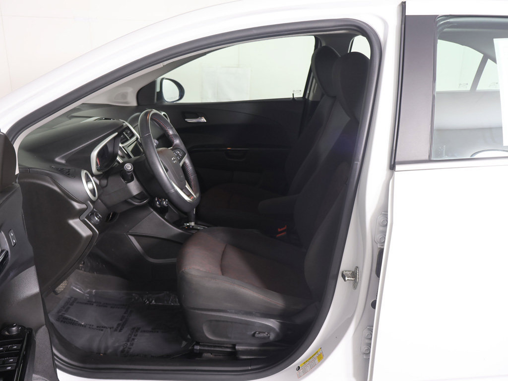 Used 2019 Chevrolet Sonic LT w/ Convenience Package FWD image 28