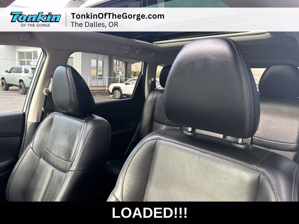 Used 2018 Nissan Rogue SL w/ Premium Package AWD/4WD image 17