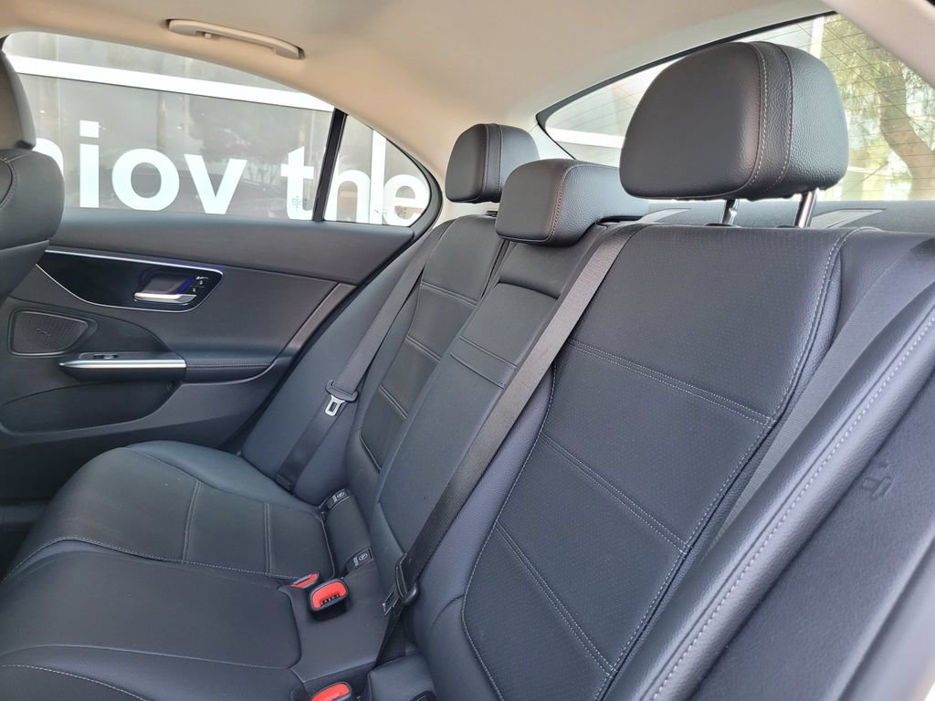 Used 2023 Mercedes-Benz C 300 Sedan image 14