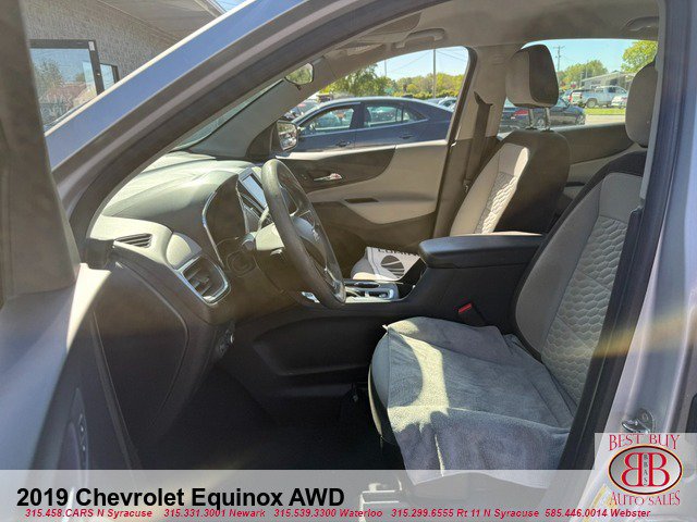 Used 2019 Chevrolet Equinox LS AWD/4WD image 10