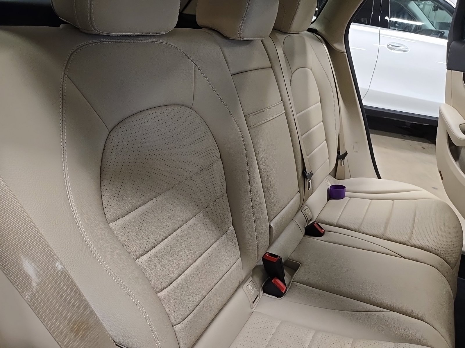 Used 2019 Mercedes-Benz GLC 300 4MATIC image 12