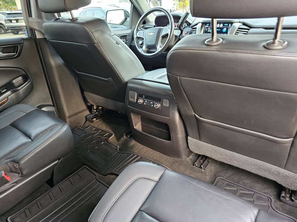 Used 2018 Chevrolet Tahoe LT w/ Luxury Package AWD/4WD image 18