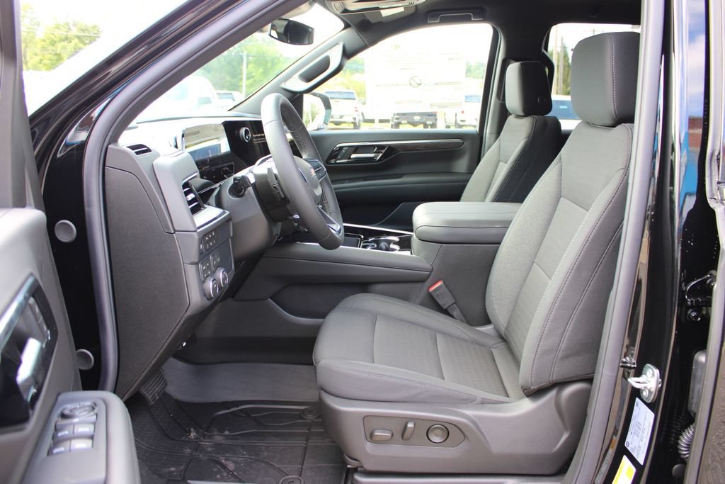 New 2026 Chevrolet Tahoe LS w/ LPO, Dark Essentials Package AWD/4WD image 12