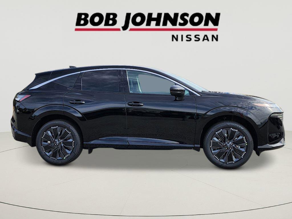 New 2026 Nissan Murano Platinum w/ Cargo Package AWD/4WD image 2