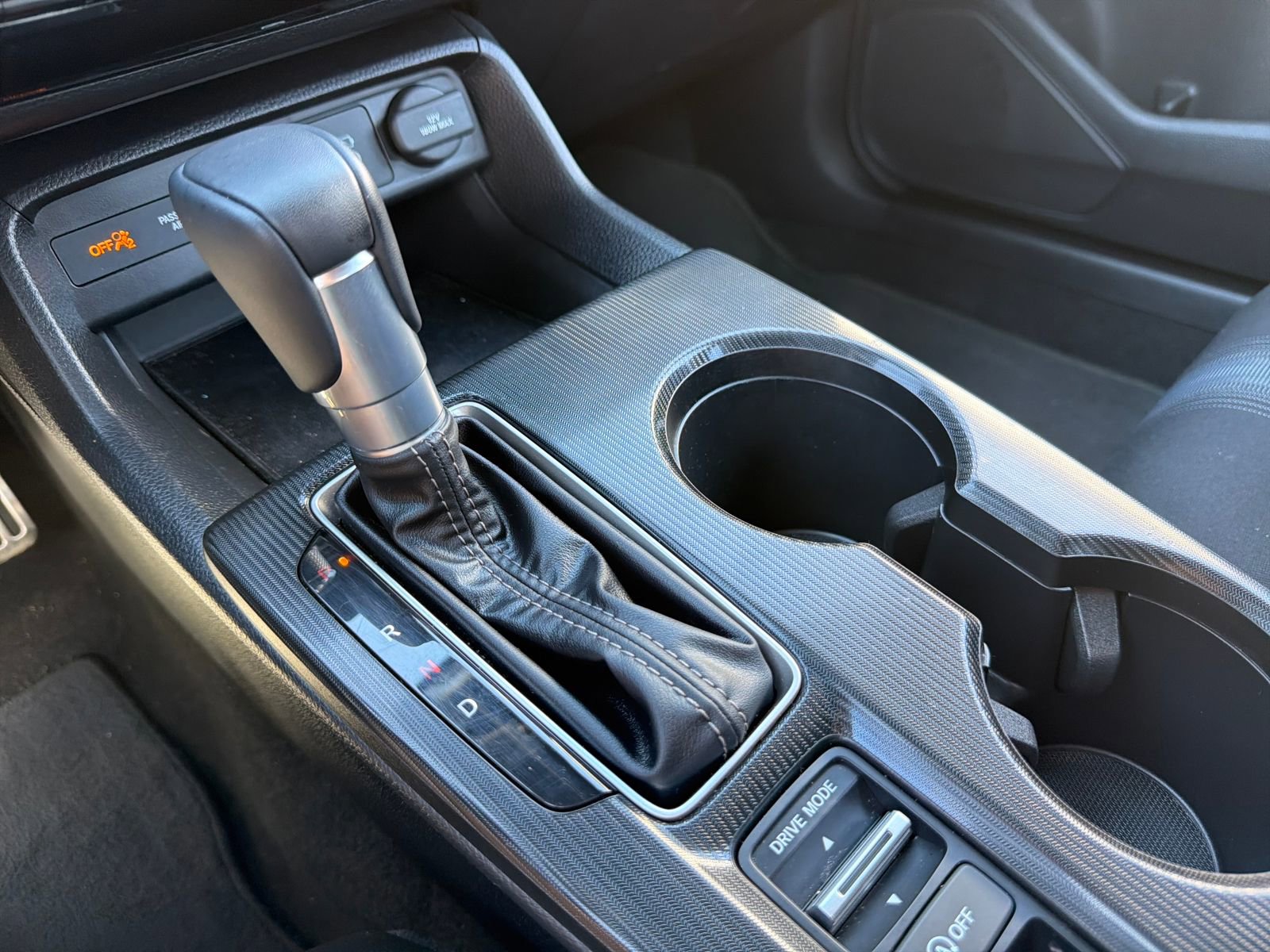 Used 2025 Honda Civic Sport image 16