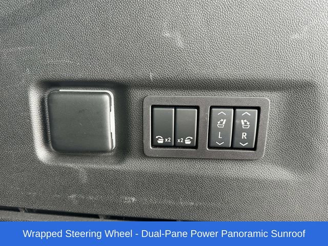 Used 2024 Chevrolet Suburban RST w/ Luxury Package image 19