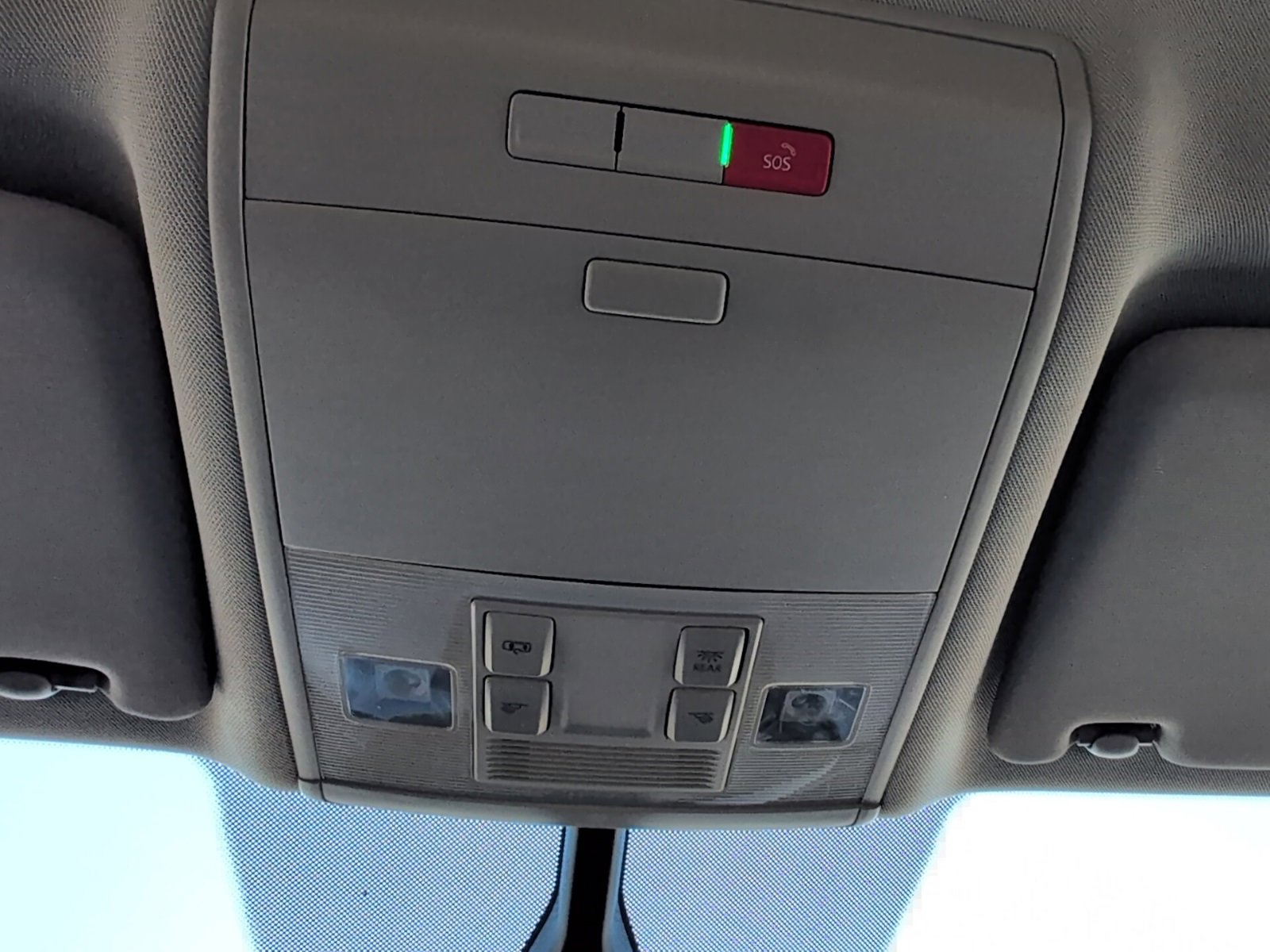 Used 2021 Volkswagen Atlas SE image 30