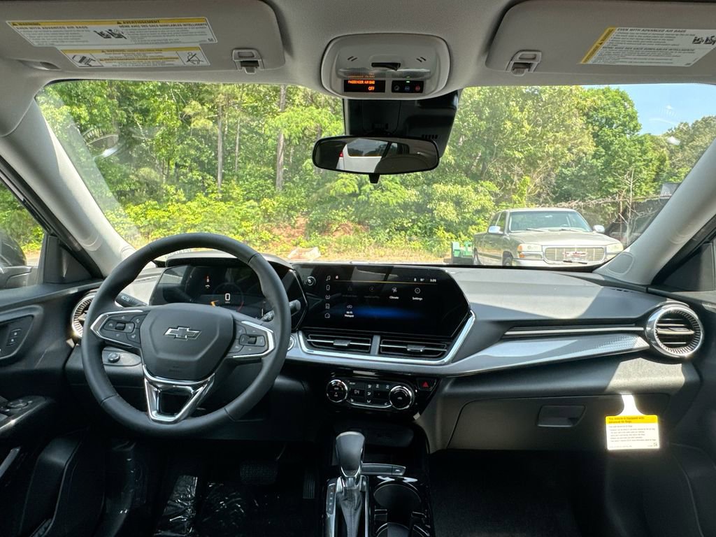 New 2026 Chevrolet Trax ACTIV FWD image 30