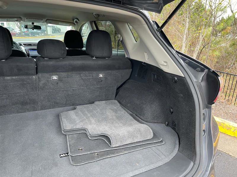 Used 2017 Nissan Murano S w/ Navigation Package image 29