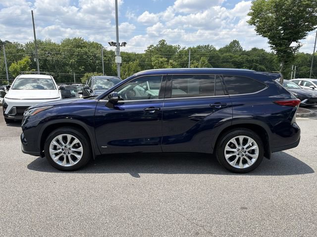 Used 2022 Toyota Highlander Limited AWD/4WD image 5