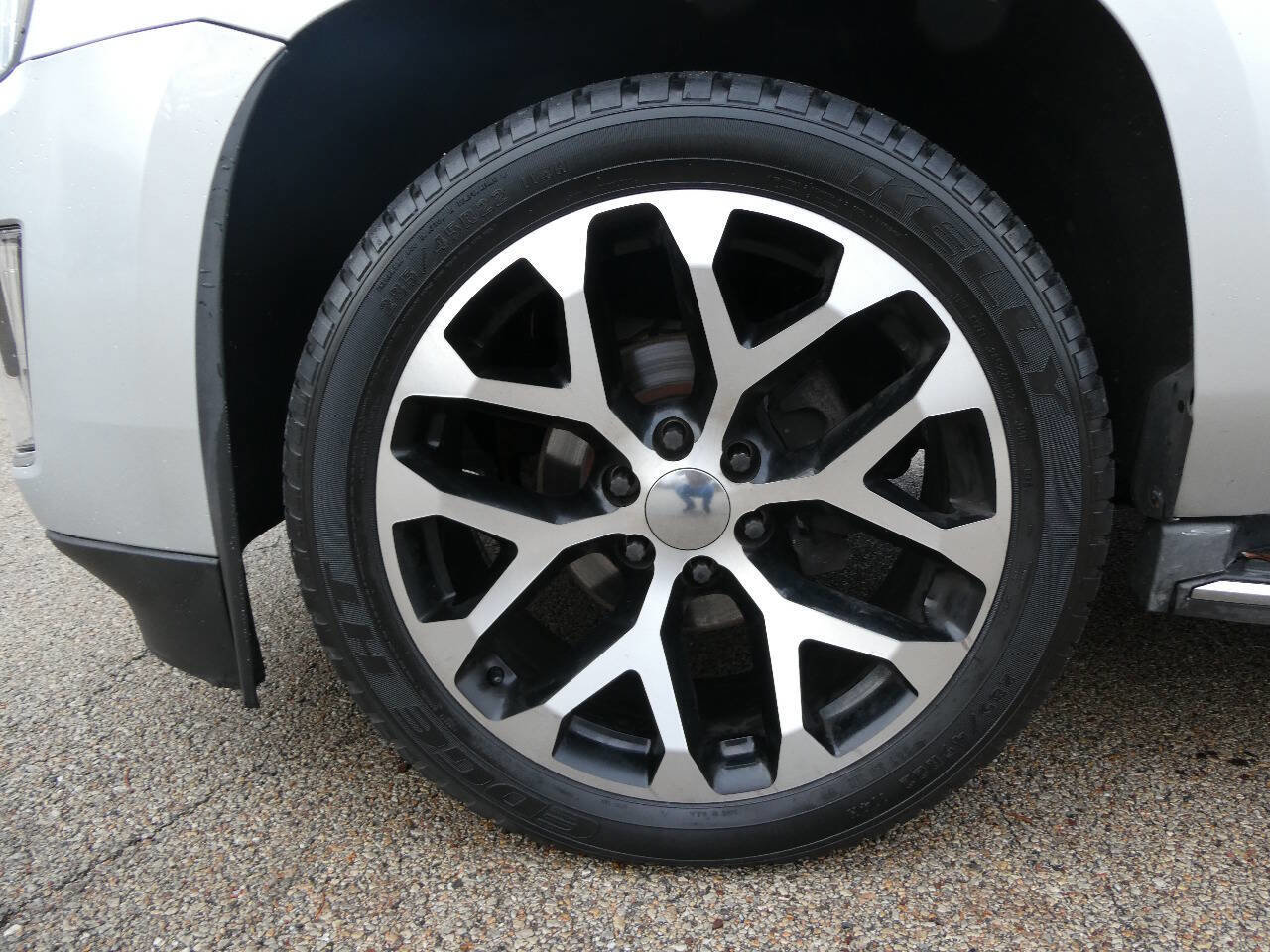 Used 2015 Cadillac Escalade ESV Luxury image 38