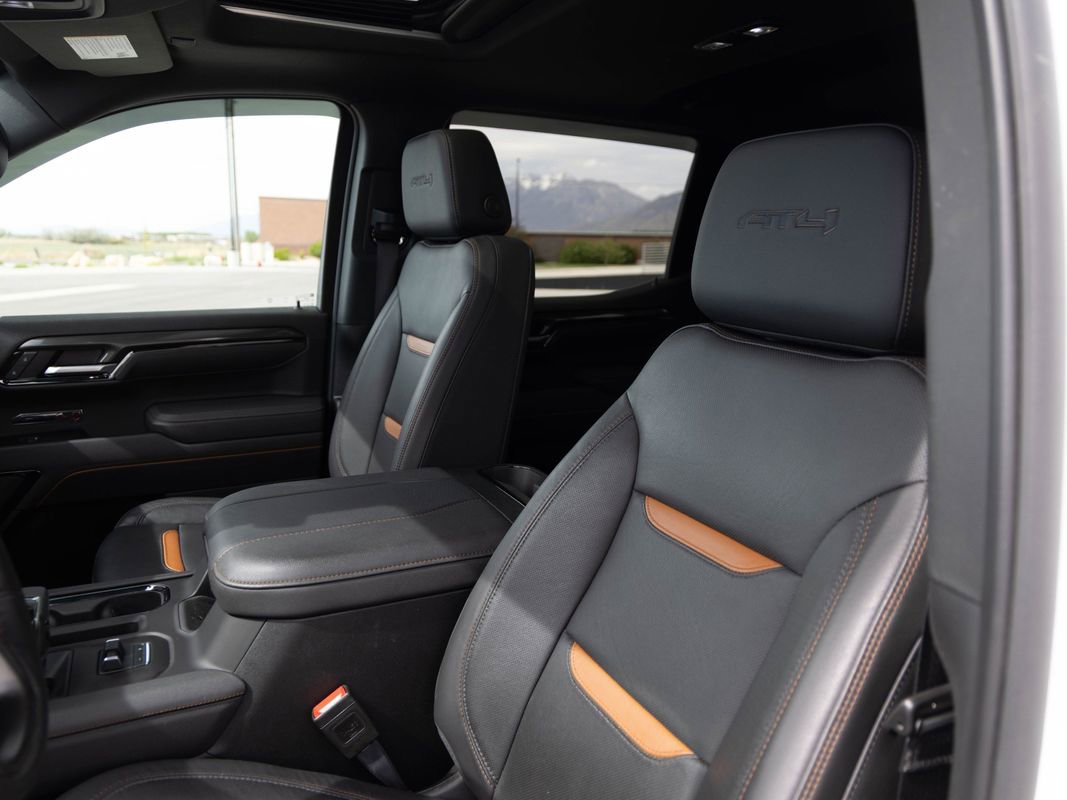 Used 2025 GMC Sierra 1500 AT4 w/ Technology Package AWD/4WD image 20