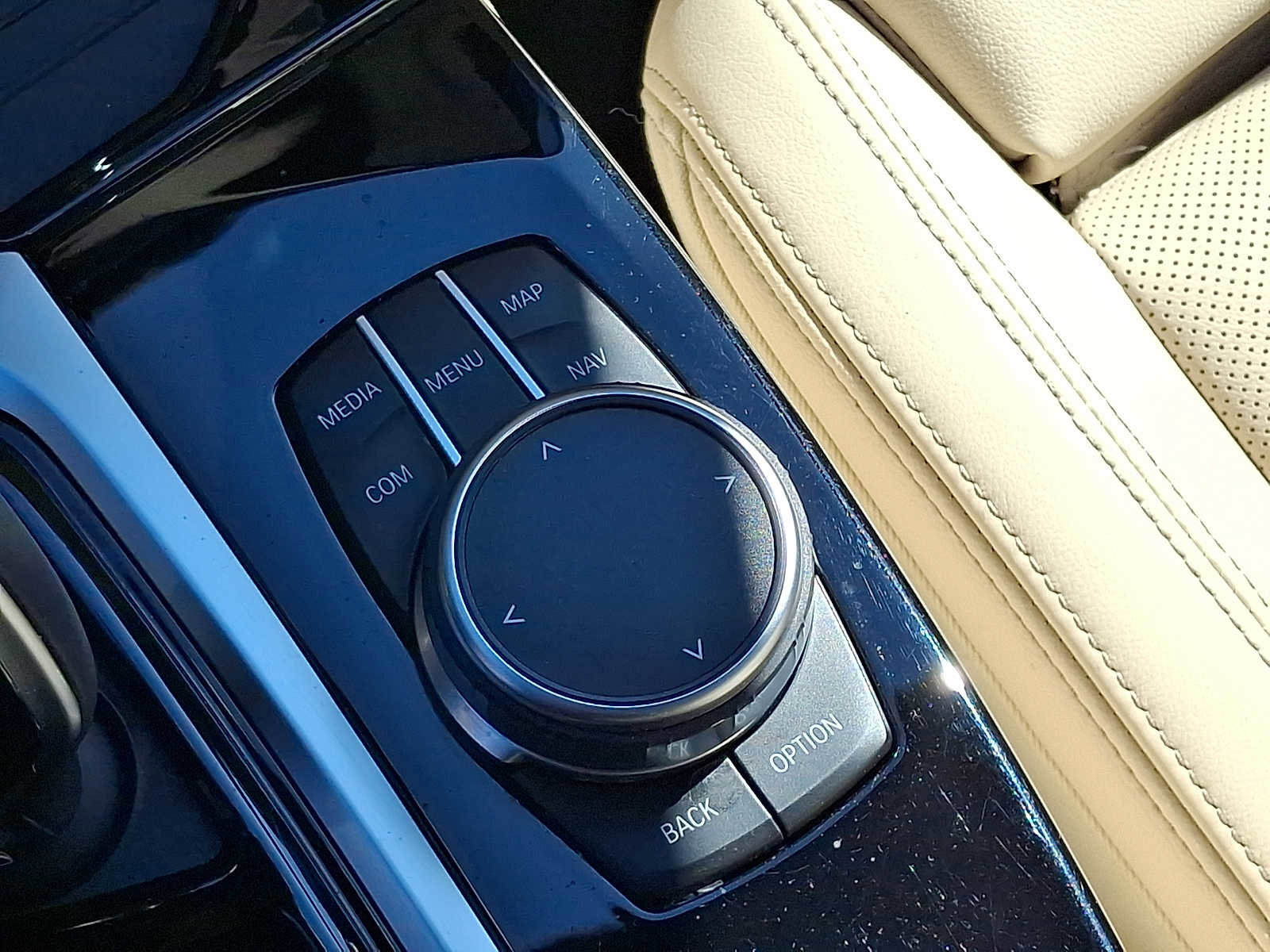 Used 2021 BMW X4 xDrive30i w/ Premium Package AWD/4WD image 26