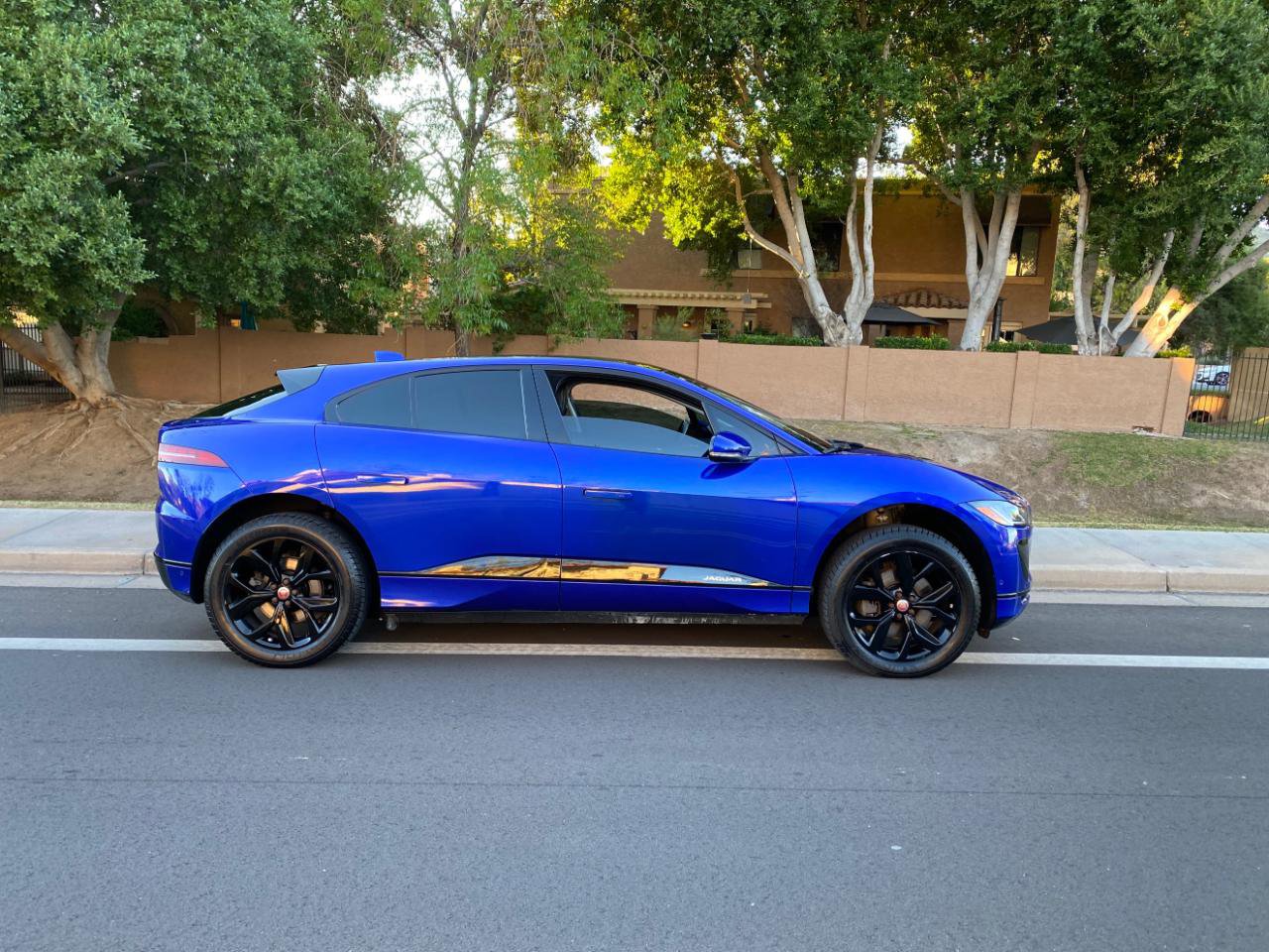 Used 2020 Jaguar I-PACE S image 7