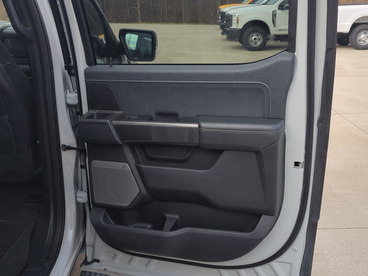 Used 2023 Ford F150 Lariat w/ Equipment Group 502A High image 20