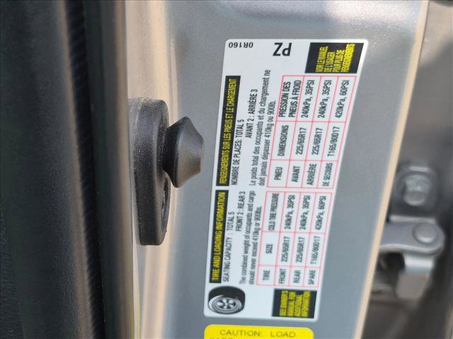Used 2021 Toyota RAV4 XLE w/ Convenience Package FWD image 19
