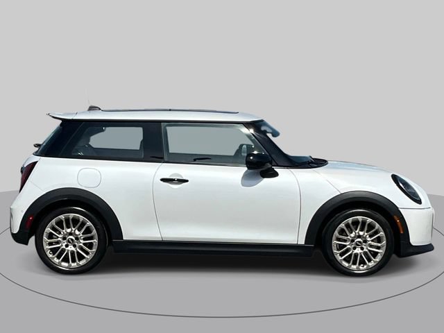 Used 2025 MINI Cooper S FWD image 3