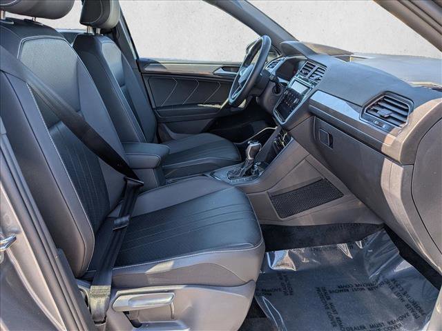 Used 2023 Volkswagen Tiguan SE R-Line image 24