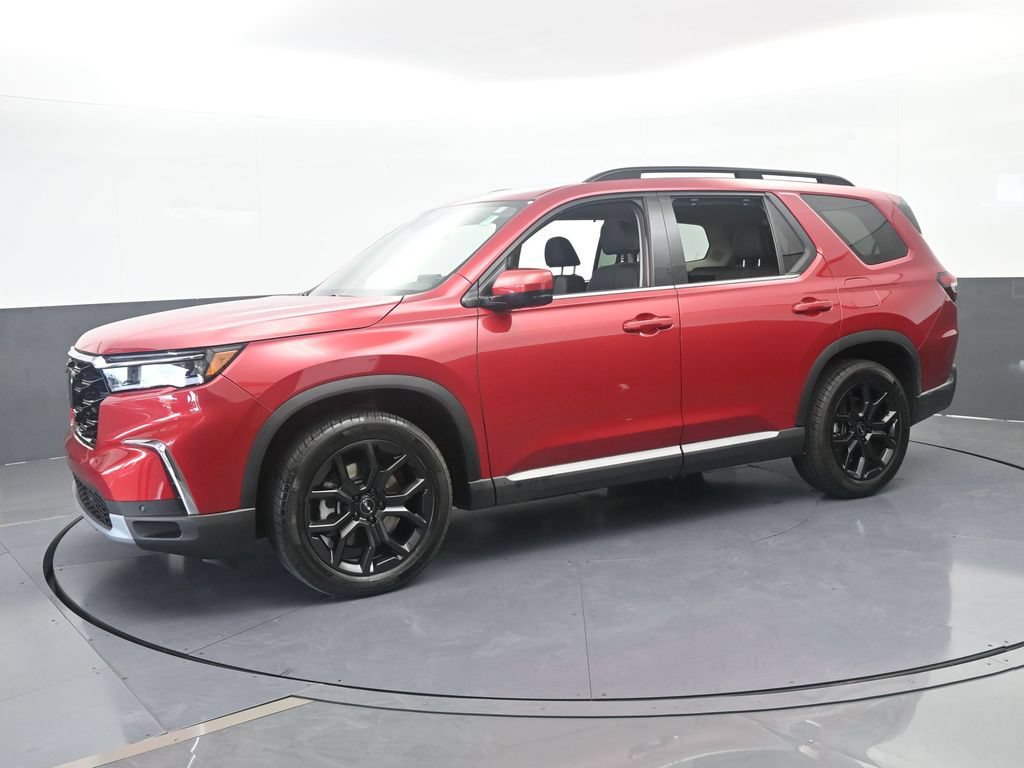 Used 2025 Honda Pilot Touring video 2