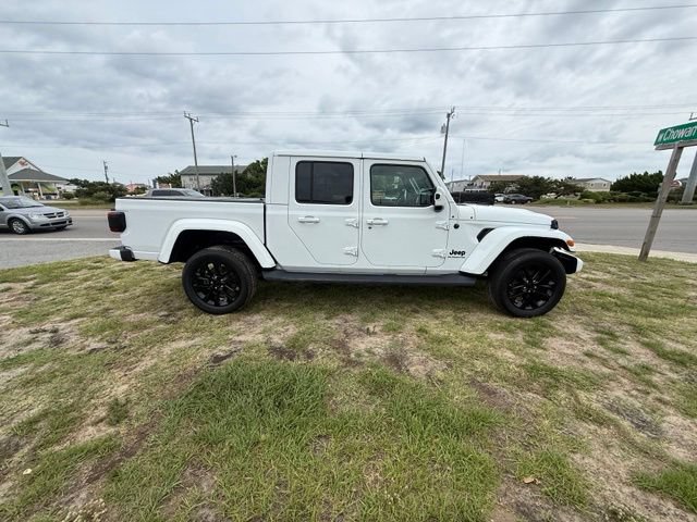 Used 2021 Jeep Gladiator Overland AWD/4WD image 8