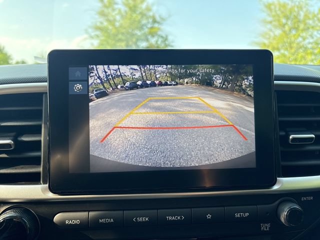 Used 2023 Hyundai Venue SEL FWD image 17
