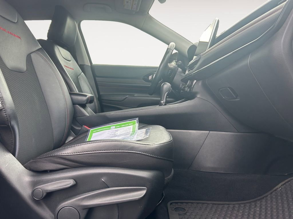 Used 2022 Jeep Compass Trailhawk w/ Trailhawk Convenience Group image 11