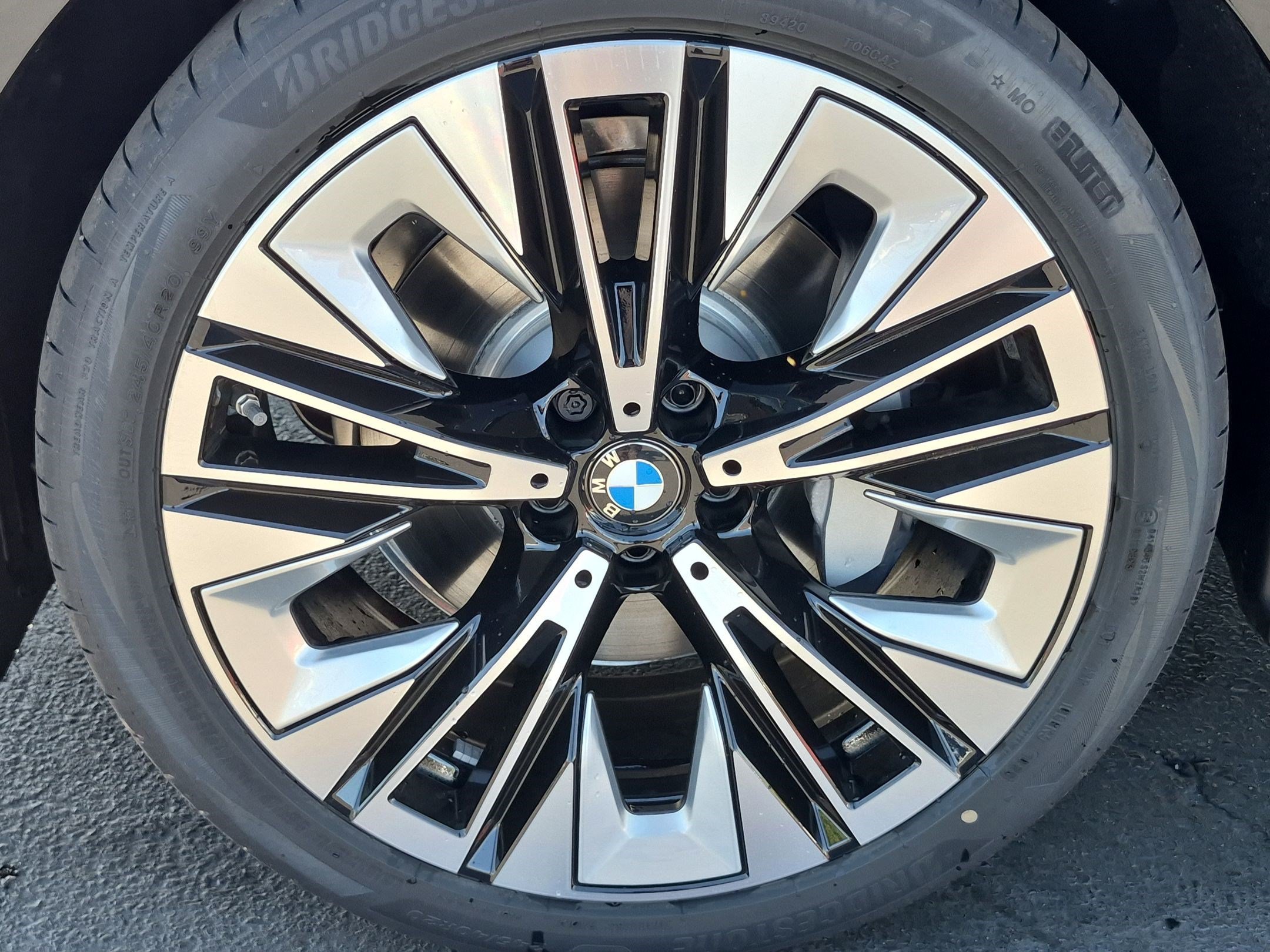 New 2027 BMW 530i w/ Convenience Package RWD image 13