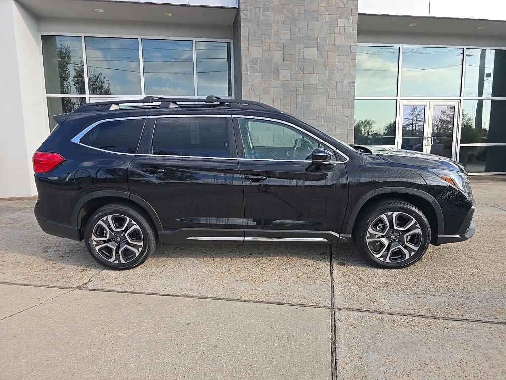 Certified 2025 Subaru Ascent Limited image 4