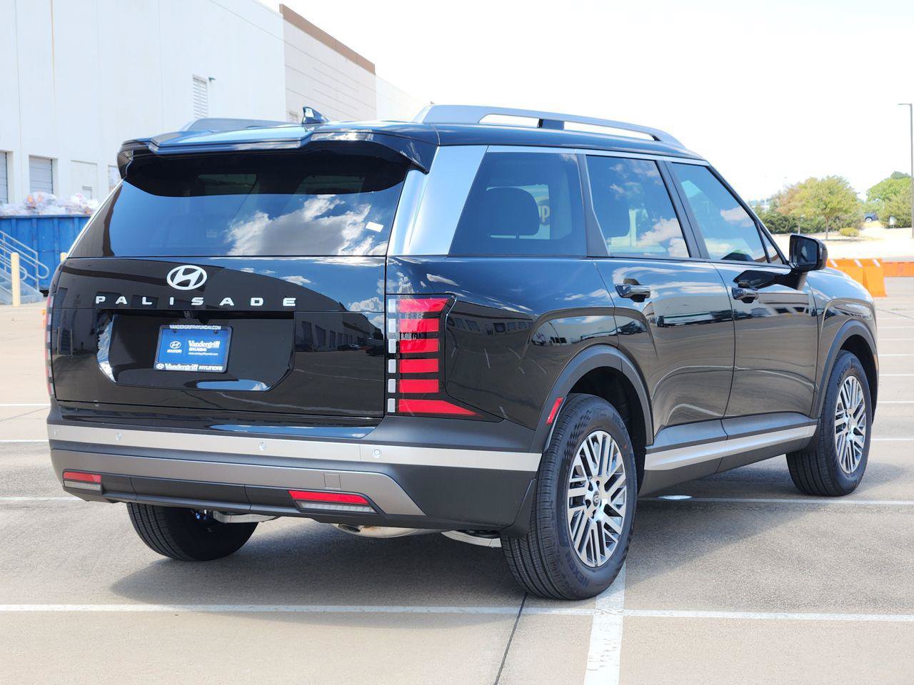 New 2027 Hyundai Palisade SEL FWD image 4