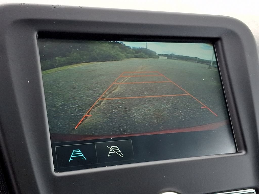 Used 2018 Chevrolet Equinox LT AWD/4WD image 17
