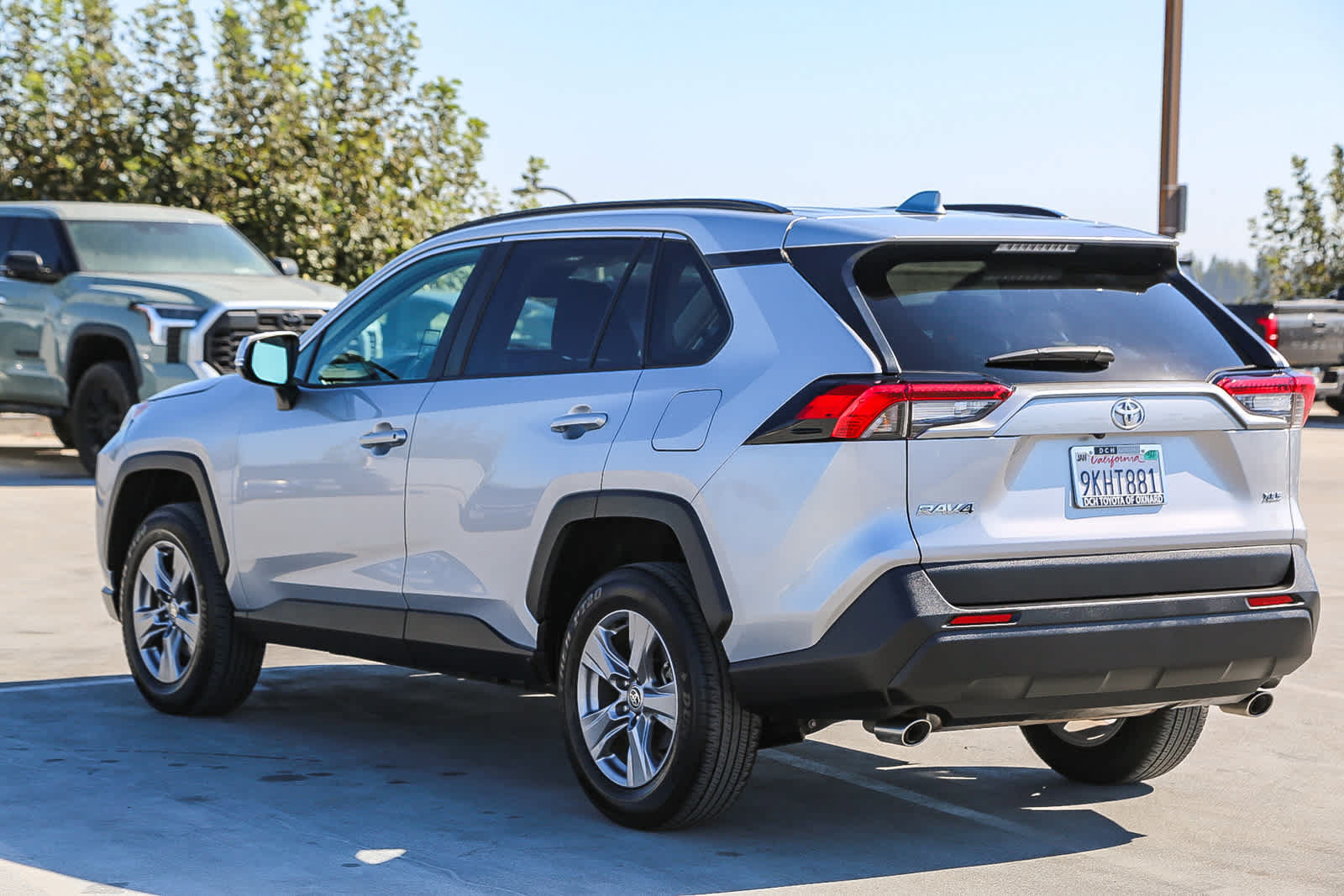 Used 2024 Toyota RAV4 XLE FWD image 7