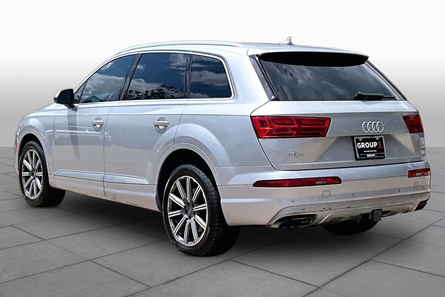 Used 2018 Audi Q7 3.0T Prestige AWD/4WD image 12