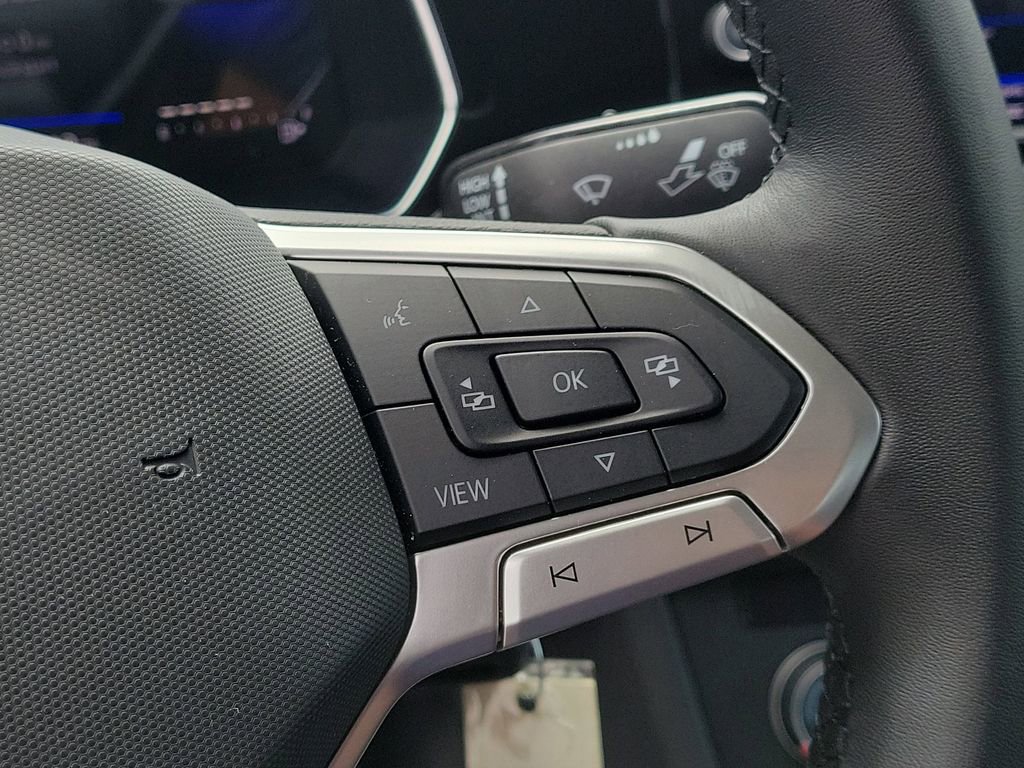 Used 2023 Volkswagen Jetta S image 28