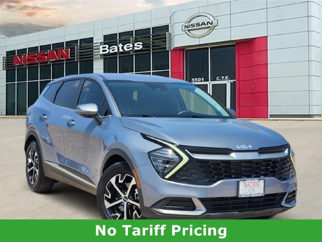 Used 2025 Kia Sportage EX FWD image 1