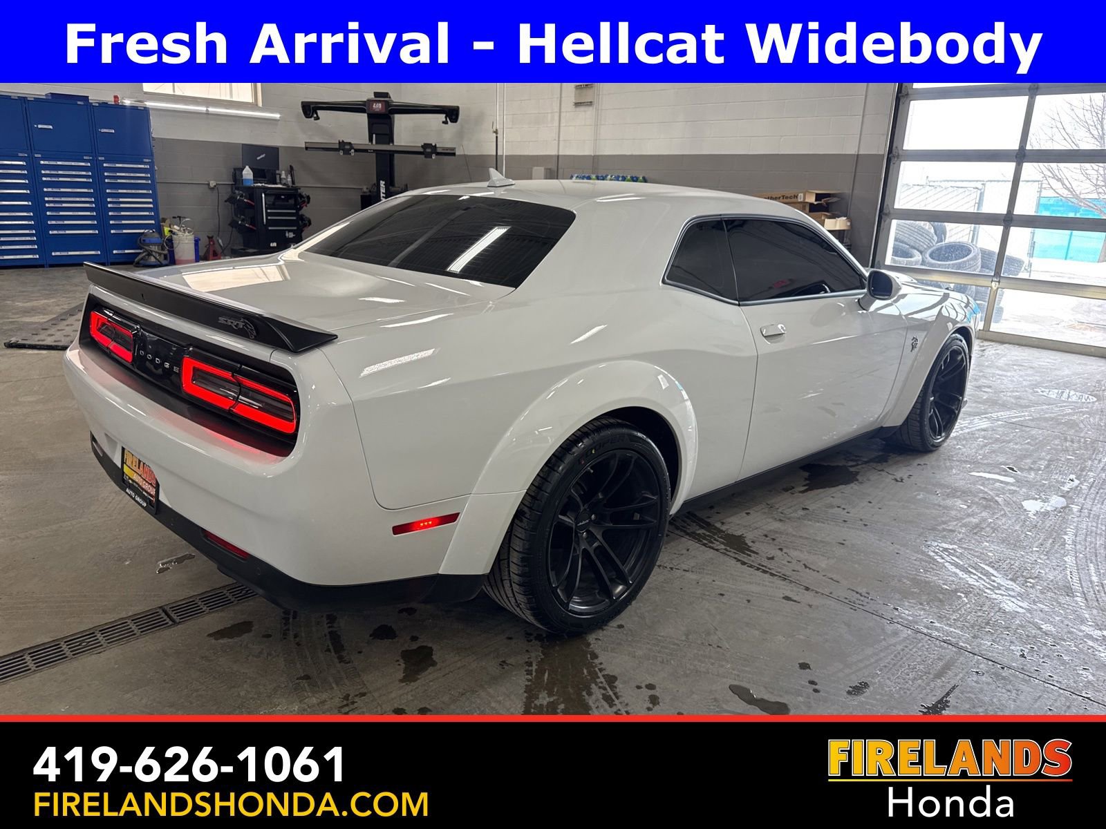 Used 2022 Dodge Challenger SRT Hellcat image 6