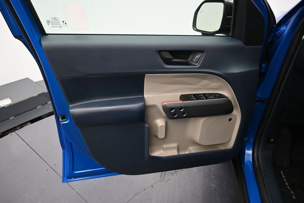 Used 2025 Ford Maverick Lariat AWD/4WD image 10