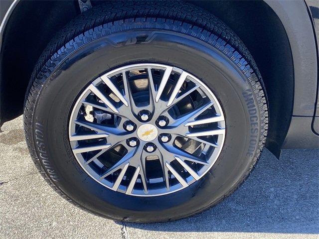 Certified 2025 Chevrolet Traverse LT image 32