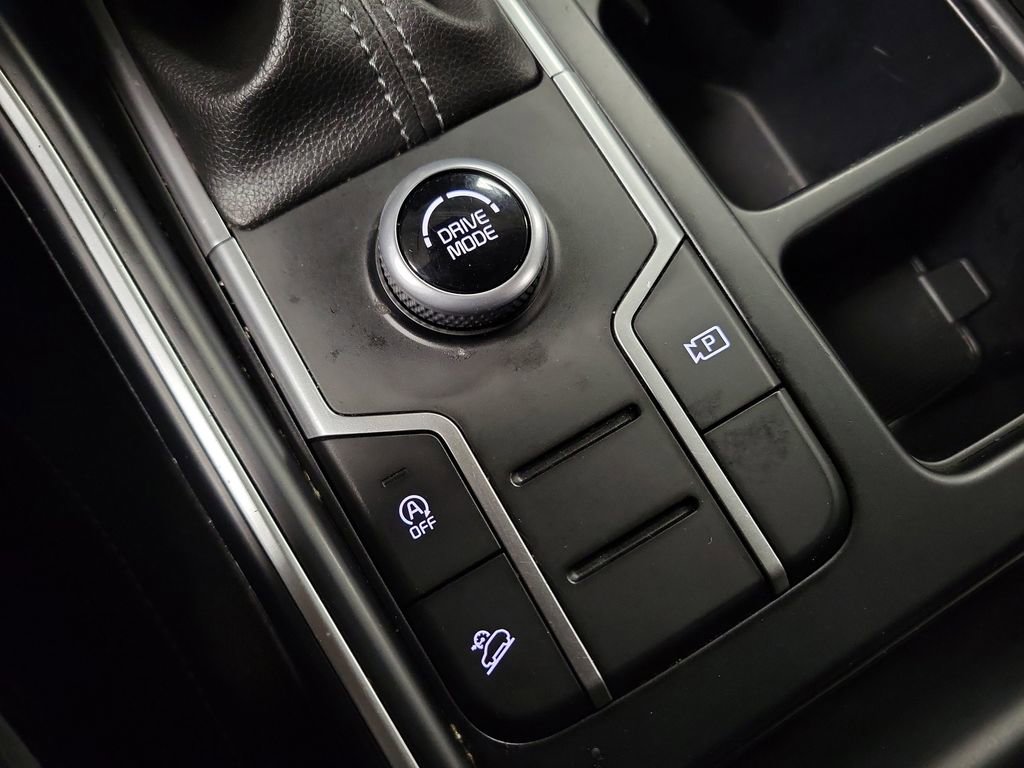 Used 2021 Kia Sorento LX image 15