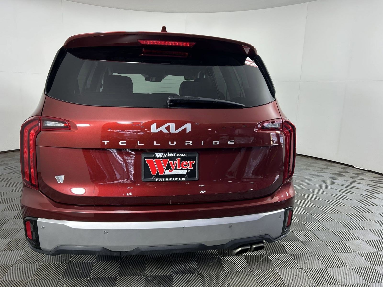 Certified 2023 Kia Telluride S w/ S Sunroof Package image 8