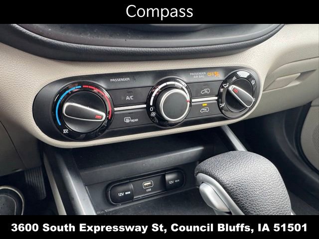 Used 2025 Kia Soul LX FWD image 24